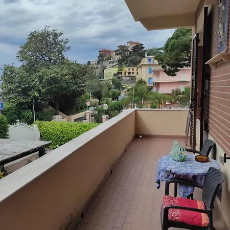 Casa Fronte Mare Celle Ligure